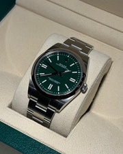 Rolex OYSTER PERPETUAL 124300
