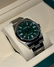 Rolex OYSTER PERPETUAL 124300
