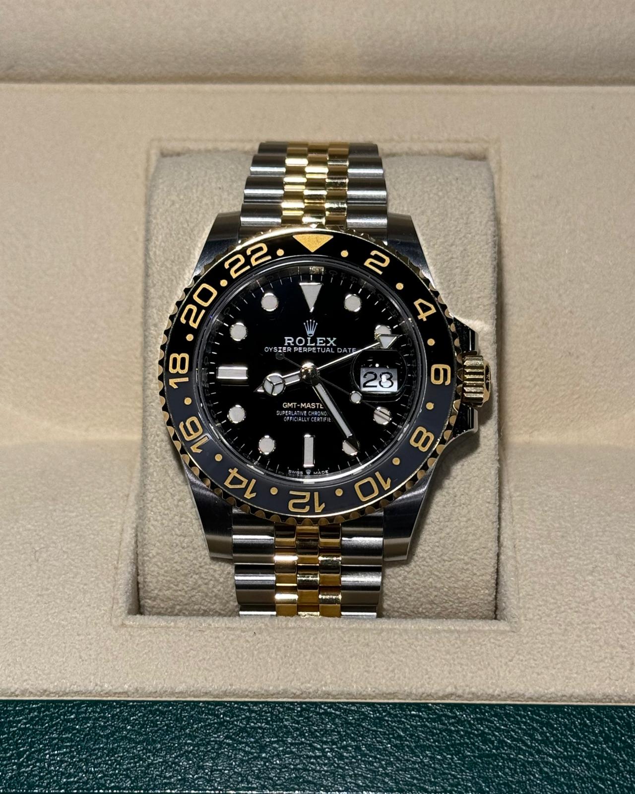 Rolex GMT 126713 GRNR