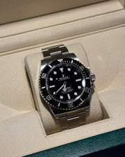Rolex SUBMARINER 124060