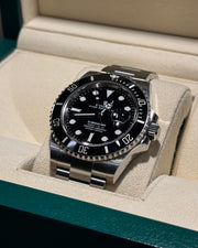 Rolex SUBMARINER 126610 LN