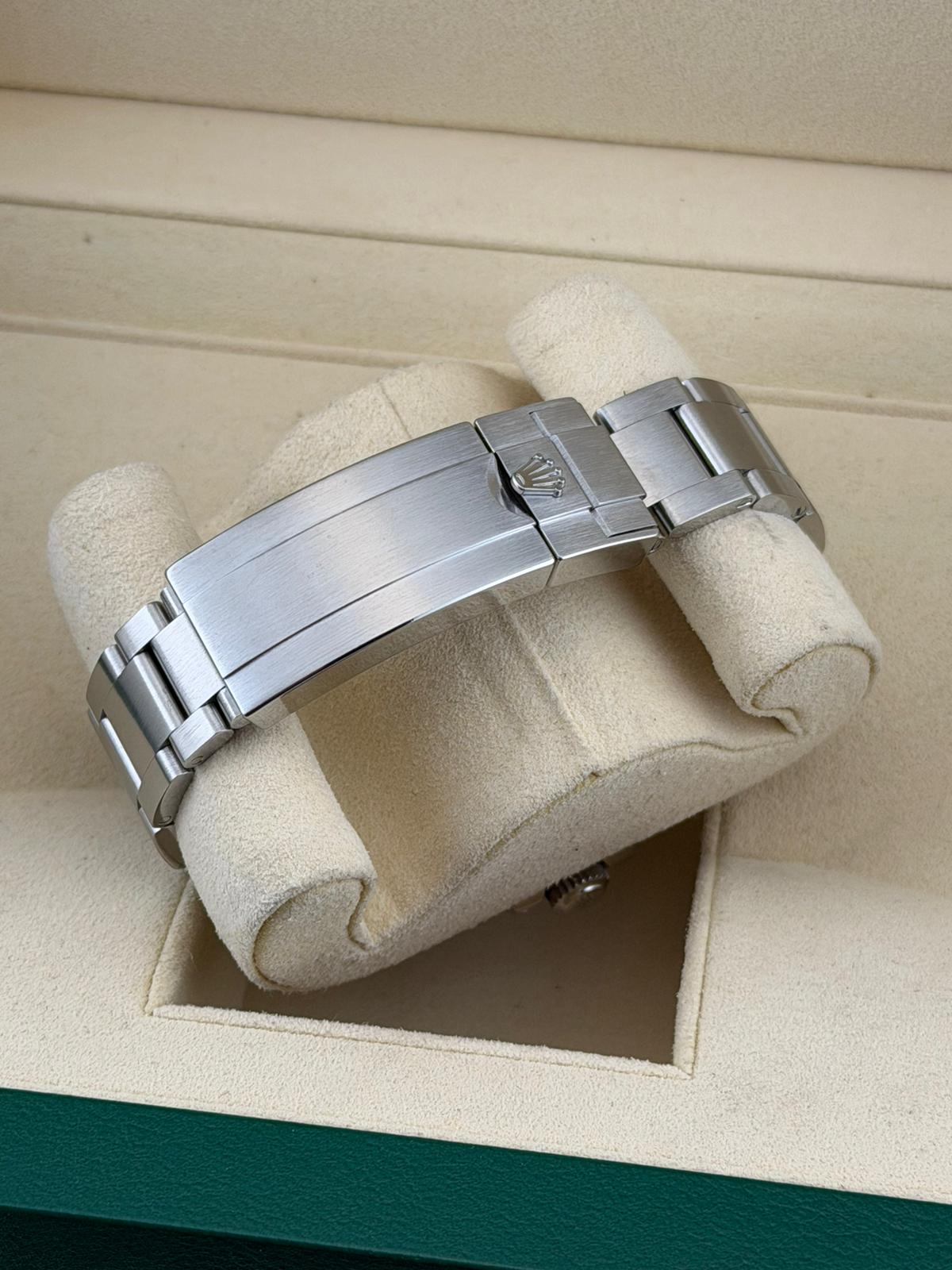 Rolex Oyster Perpetual Submariner 114060