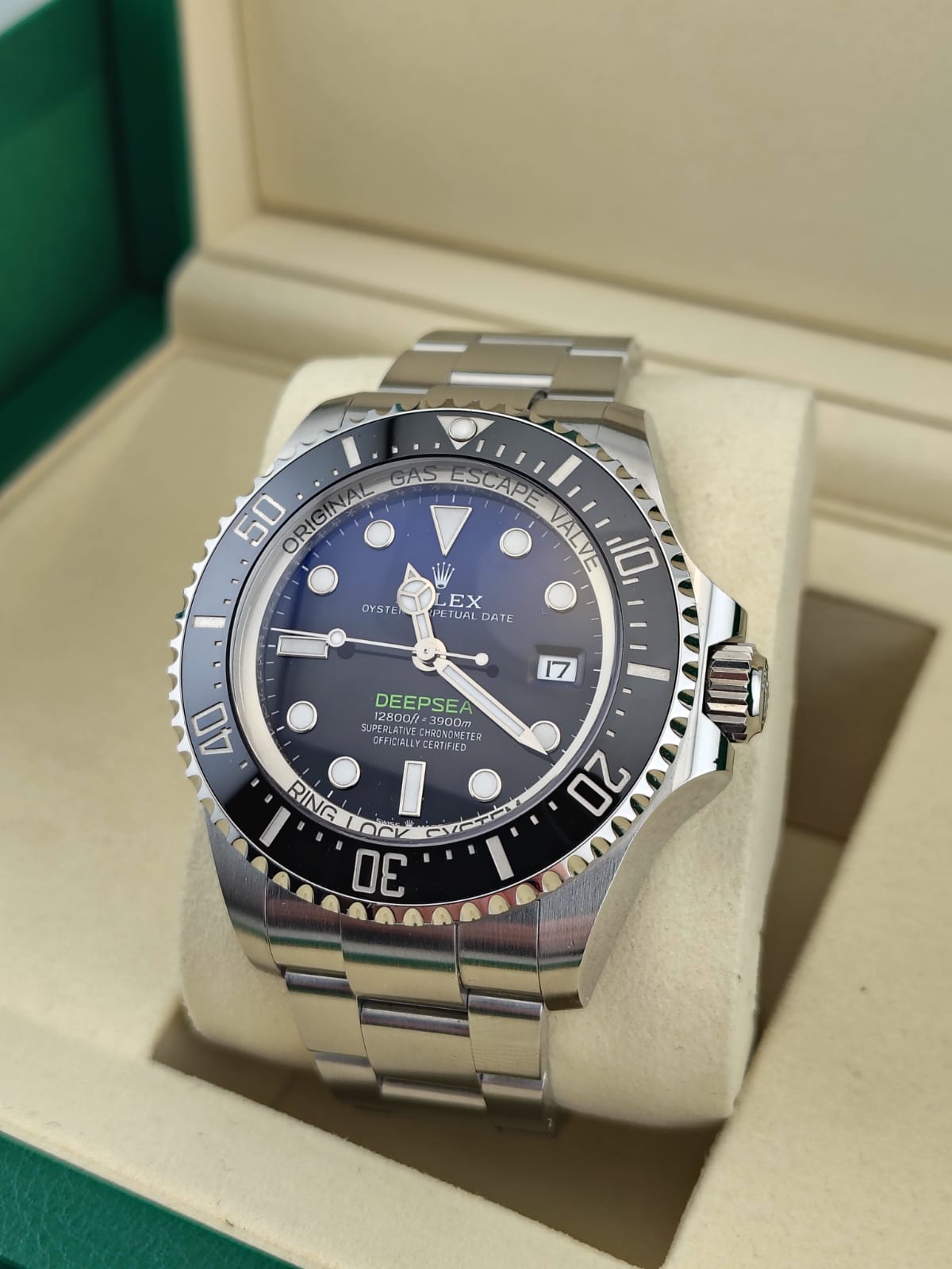 Rolex Sea-Dweller DeepSea 136660
