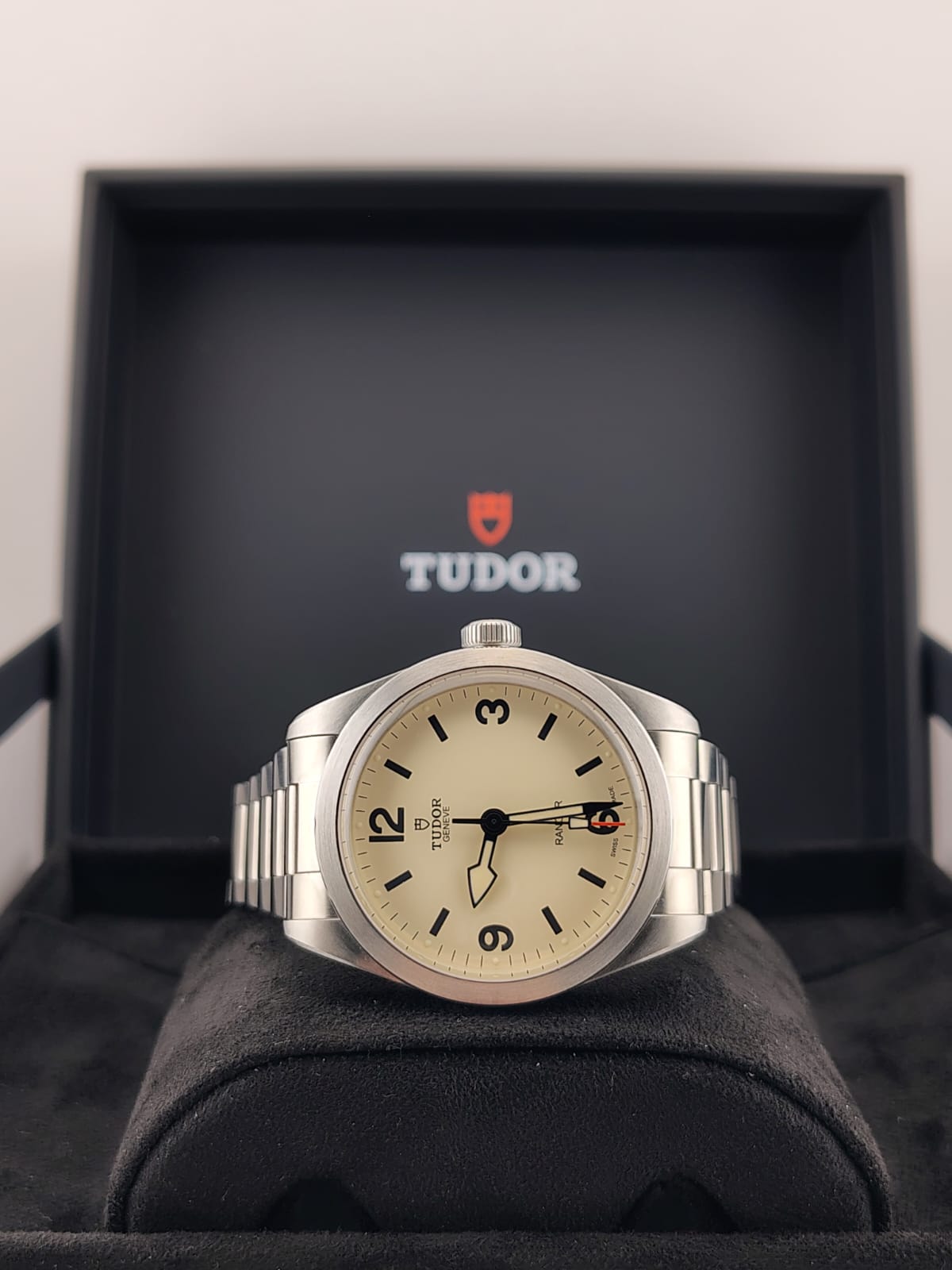 Tudor Ranger M79950-0008