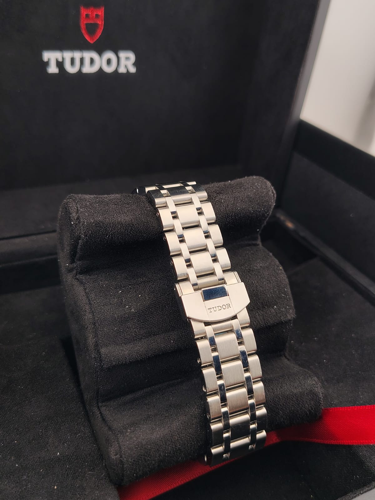 Tudor Royal 28500