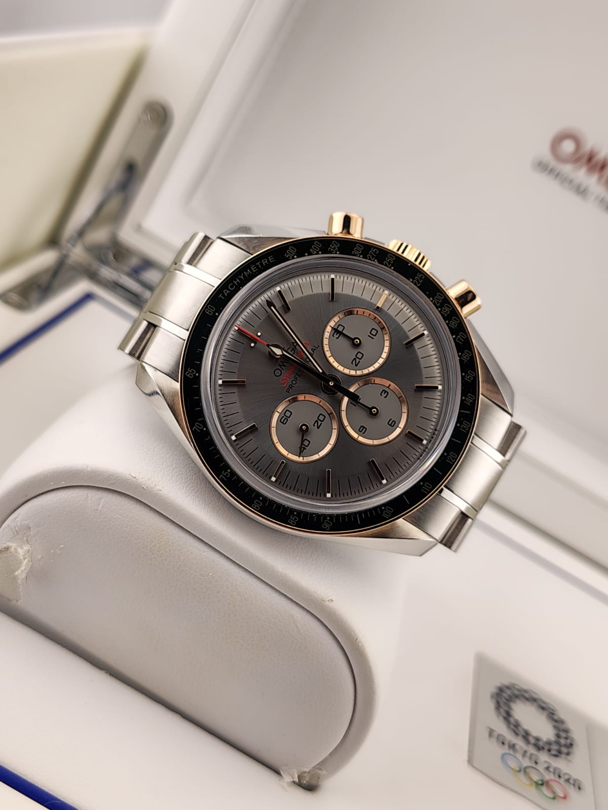 Omega SpeedMaster Tokyo 52220423006001