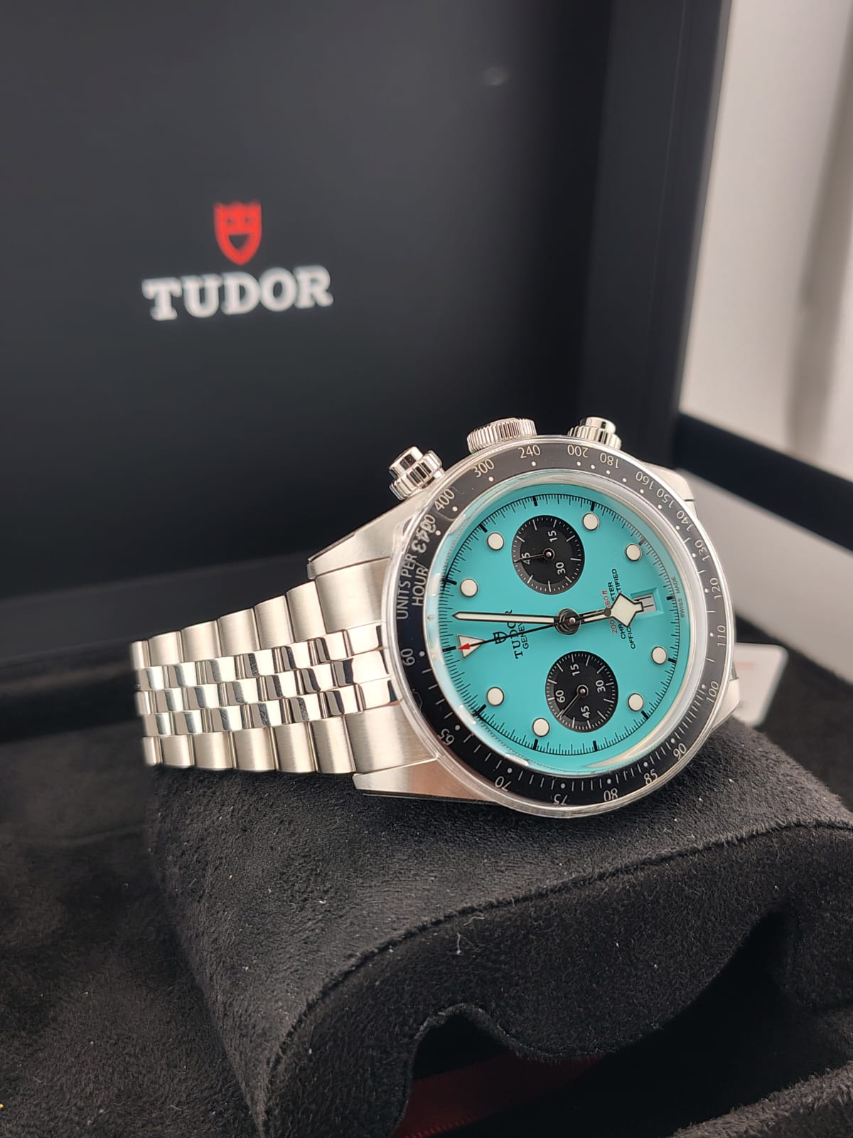 Tudor Black Bay Chrono Flamingo Blu 79360N