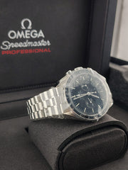Omega SpeedMaster Moonwatch 31030425001001