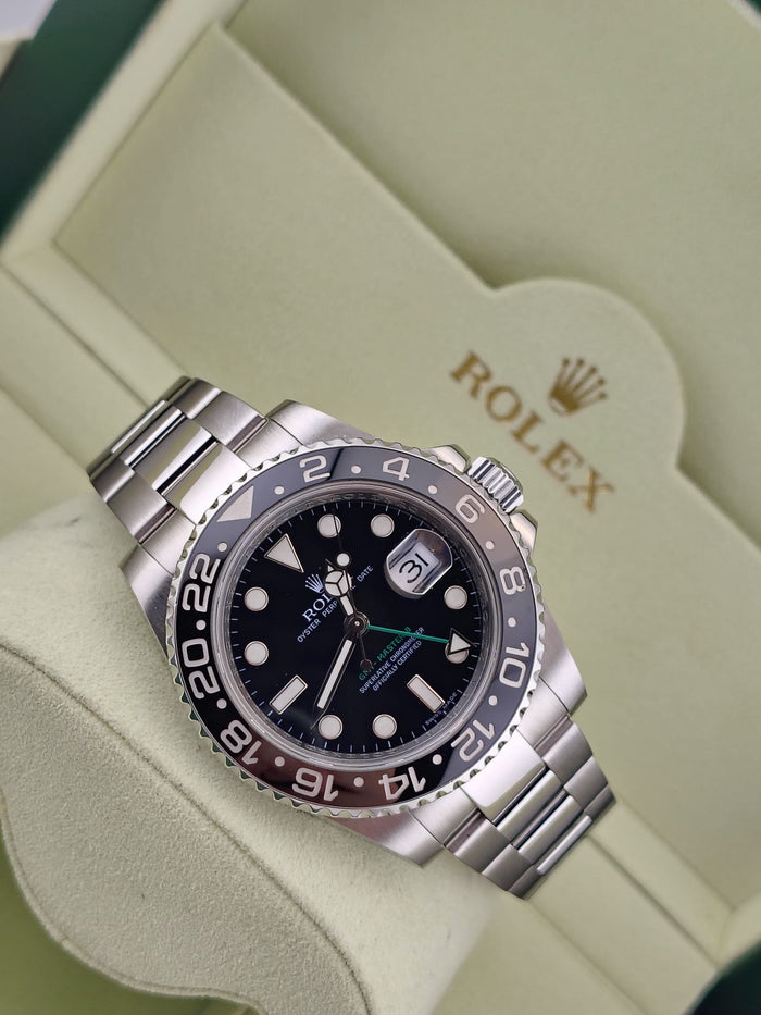 Rolex GMT-MASTER II 116710LN
