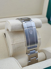 Rolex Oyster Perpetual 124300
