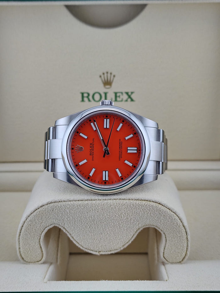 Rolex Oyster Perpetual 124300